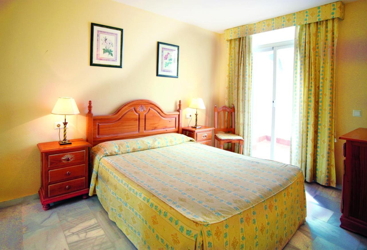 Aparthotel Ona Campanario 3*