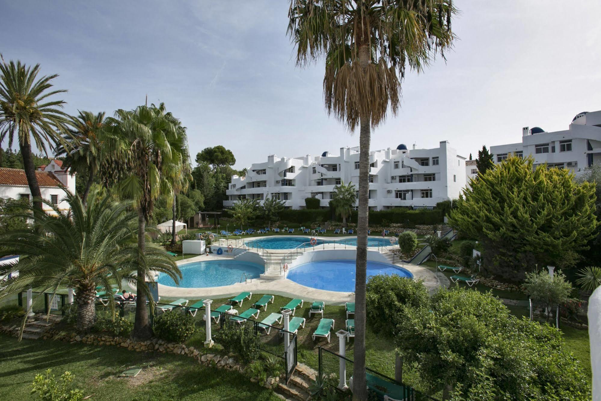 Ona Campanario Aparthotel